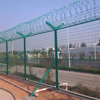 cerca Residential Airport Fencing do arame farpado de 4.00mm 4.50mm 5.00mm