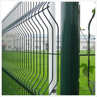 RAL verde 6005 3D revestido PVC soldou a cerca de fio Width 2m 2.2m