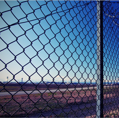 Corrente de aço inoxidável Mesh Fence da segurança aeroportuária de Diamond Pattern Opening 25mm